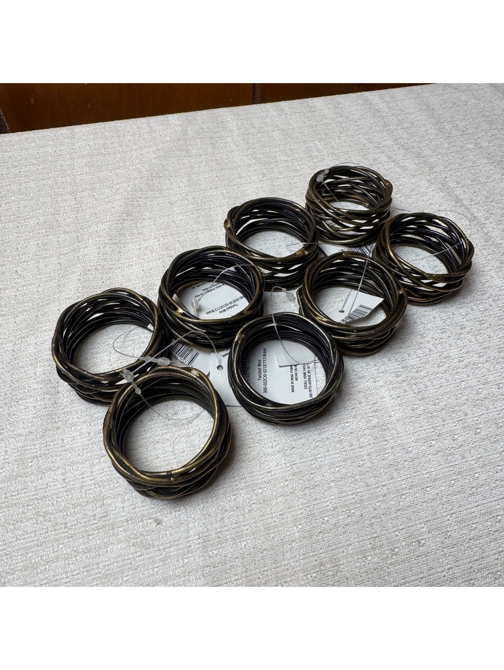 Excell Home Fashions Twisted Brass Wire Napkin Rings Set of 8 New With Tags - Picture 4 of 8